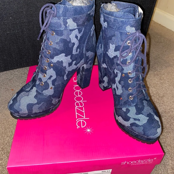 Shoe Dazzle Shoes - Shoe Dazzle: Denim Camo Booties size:8.5
